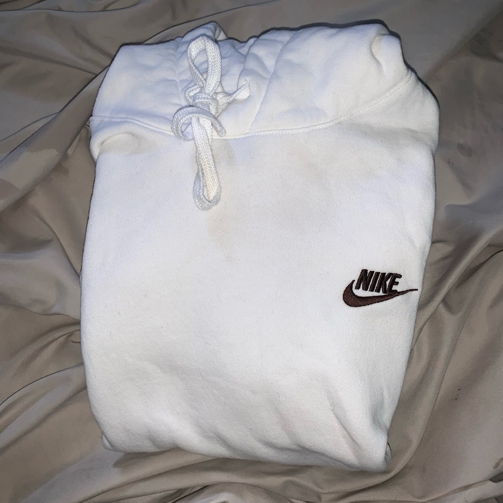 White nike jacket